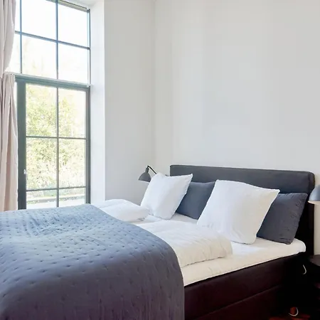 Cozy And Bright With Private Car Park Apartment Copenhagen