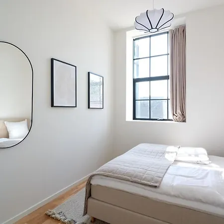 Apartman Cozy And Bright With Private Car Park *