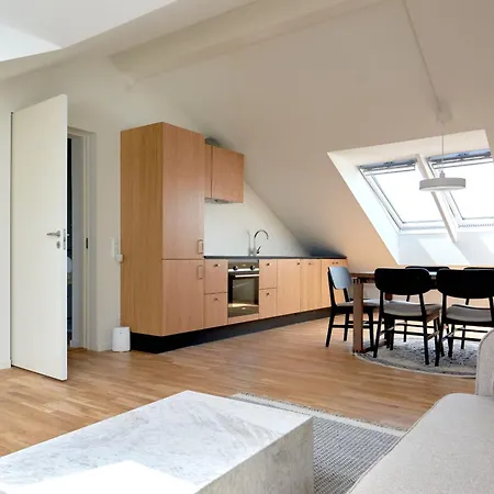 Apartment Cozy And Bright With Private Car Park