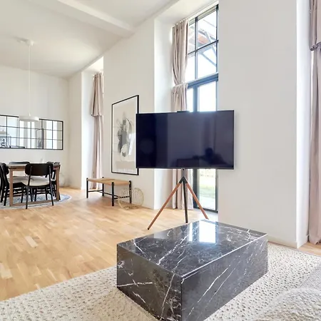Apartment Cozy And Bright With Private Car Park