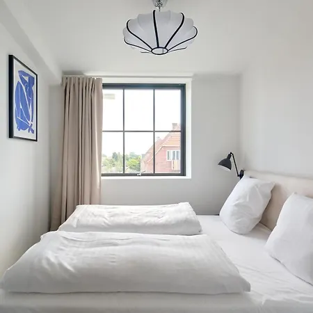 Cozy And Bright With Private Car Park Apartment