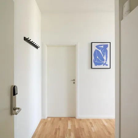 Apartman Cozy And Bright With Private Car Park *