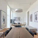 Cozy And Bright With Private Car Park * Kopenhagen