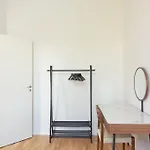 Appartement Cozy And Bright With Private Car Park