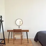 Cozy And Bright With Private Car Park Appartement
