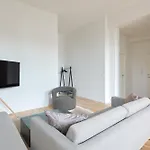 Appartement Cozy And Bright With Private Car Park