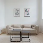 Appartement Cozy And Bright With Private Car Park Kopenhagen