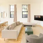 Appartement Cozy And Bright With Private Car Park Kopenhagen