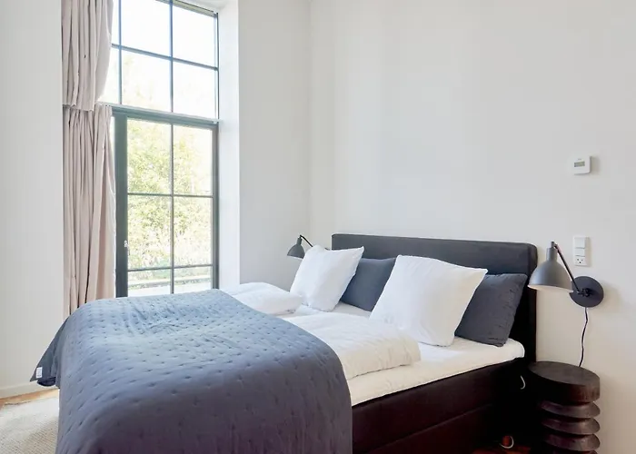 Cozy And Bright With Private Car Park Appartement Copenhague