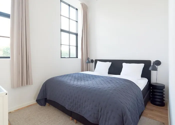 Cozy And Bright With Private Car Park Appartement