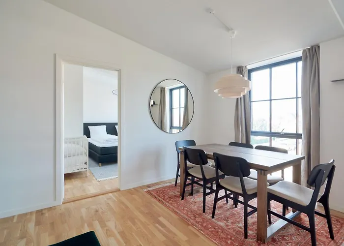 Cozy And Bright With Private Car Park Appartement Copenhague