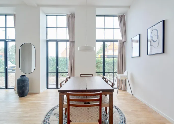 Cozy And Bright With Private Car Park * Copenhague