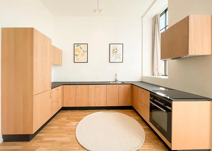 Appartement Cozy And Bright With Private Car Park *